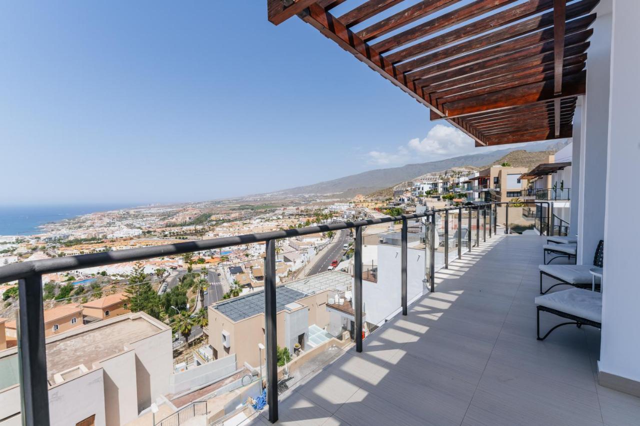 Sunset White Villa - Ocean View, Jakuzzi, Heated Pool, Air-Conditioning, Grill Playa de las Americas  Exteriér fotografie