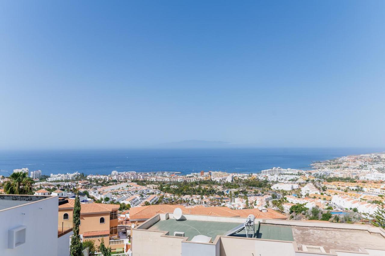 Sunset White Villa - Ocean View, Jakuzzi, Heated Pool, Air-Conditioning, Grill Playa de las Americas  Exteriér fotografie